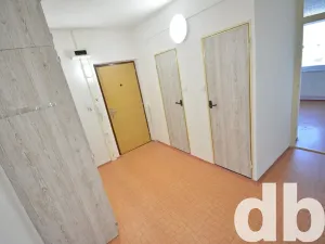 Pronájem bytu 2+1, Toužim, Na Zámecké, 67 m2