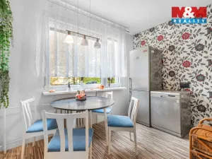 Prodej bytu 4+1, Děčín - Děčín IX-Bynov, Kyjevská, 78 m2