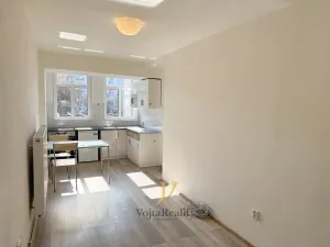 Pronájem bytu 2+kk, Olomouc, tř. Svornosti, 42 m2