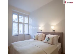 Pronájem bytu 2+kk, Praha - Dejvice, Kafkova, 80 m2