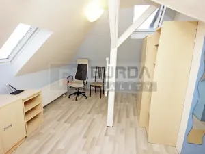 Pronájem rodinného domu, Neratovice, 246 m2