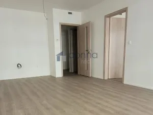 Pronájem bytu 2+kk, Praha, Poděbradská, 57 m2