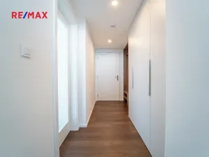 Pronájem bytu 2+kk, Praha - Stodůlky, Hábova, 68 m2