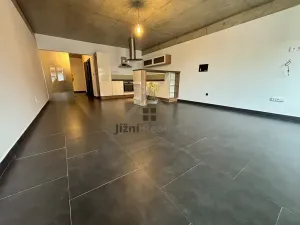 Prodej bytu 2+kk, České Budějovice, Rudolfovská tř., 98 m2