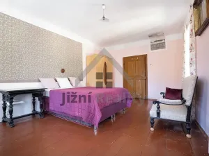 Prodej rodinného domu, Rožmberk nad Vltavou, 198 m2