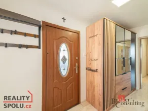 Prodej rodinného domu, Jimlín, 196 m2