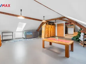 Prodej rodinného domu, Horšovský Týn - Semošice, 310 m2