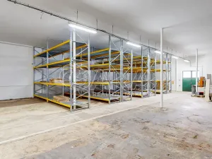 Prodej výrobních prostor, Luby, 1300 m2