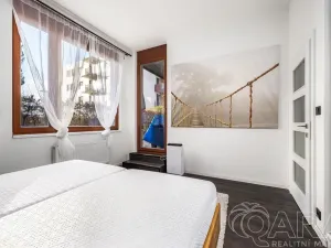 Pronájem bytu 4+kk, Čelákovice, náměstí 5. května, 114 m2