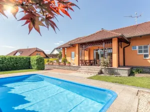 Prodej rodinného domu, Starovičky, 144 m2