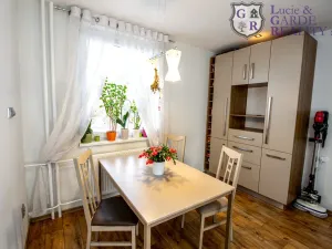 Prodej bytu 4+1, Tábor, Havanská, 81 m2