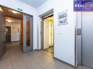 Prodej bytu 3+kk, Praha, Symfonická, 89 m2