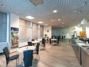 Pronájem kanceláře, Praha - Vysočany, Freyova, 30 m2