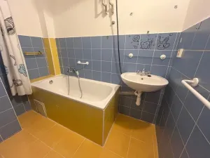 Pronájem bytu 3+kk, Praha - Strašnice, Věšínova, 75 m2