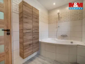 Prodej rodinného domu, Osík, 227 m2