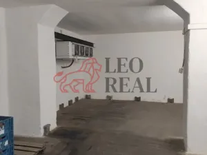 Pronájem obchodního prostoru, Opava - Předměstí, Vančurova, 350 m2