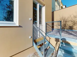 Pronájem bytu 1+kk, Praha - Břevnov, Na Petynce, 35 m2