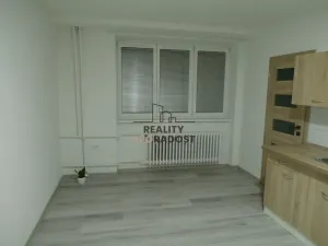 Pronájem bytu 1+kk, Znojmo, Pražská sídl., 20 m2