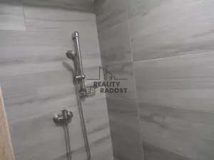 Pronájem bytu 1+kk, Znojmo, Pražská sídl., 20 m2