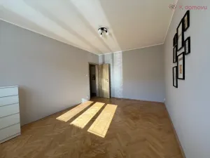 Pronájem bytu 2+1, Zlín - Malenovice, Chelčického, 54 m2