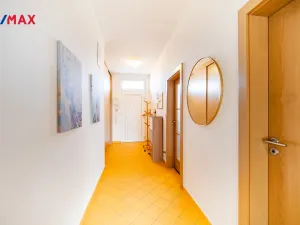 Pronájem bytu 2+kk, Praha - Libeň, Českomoravská, 59 m2