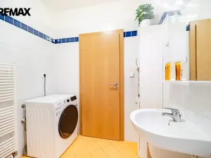 Pronájem bytu 2+kk, Praha - Libeň, Českomoravská, 59 m2