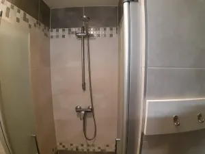 Pronájem bytu 1+kk, Praha - Smíchov, Zborovská, 35 m2