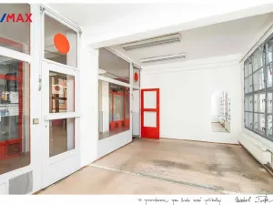 Pronájem obchodního prostoru, Zlín, třída Tomáše Bati, 25 m2