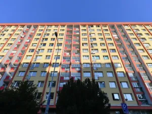 Pronájem bytu 2+kk, Praha - Kobylisy, Famfulíkova, 43 m2