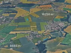 Prodej podílu pole, Veleň, 2619 m2