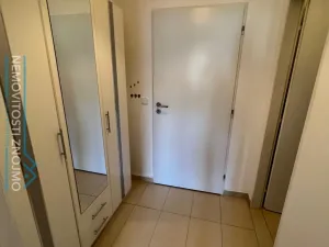 Pronájem bytu 2+kk, Znojmo, nám. Kpt. Otm. Chlupa, 42 m2