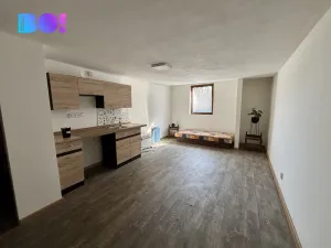 Prodej rodinného domu, Tečovice, 196 m2