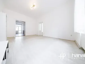 Prodej bytu 3+1, Olomouc, Komenského, 116 m2