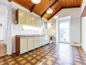 Prodej bytu 3+1, Olomouc, Komenského, 116 m2