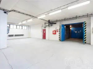 Pronájem skladu, Planá nad Lužnicí, Chýnovská, 674 m2