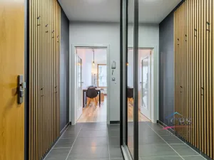 Prodej bytu 1+kk, Praha - Hloubětín, Modrého, 32 m2