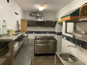 Pronájem komerční nemovitosti, Praha - Liboc, Na Džbánu, 100 m2