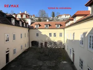 Prodej bytu 4+1, Praha - Malá Strana, Valdštejnská, 117 m2