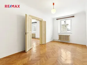 Prodej bytu 4+1, Praha - Malá Strana, Valdštejnská, 117 m2