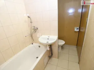 Pronájem bytu 1+1, Kraslice, B. Smetany, 36 m2