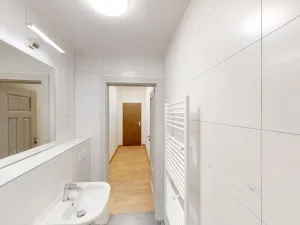 Pronájem bytu 2+kk, Praha - Břevnov, Na Petynce, 50 m2