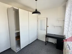 Pronájem bytu 3+1, Plzeň - Doubravka, Na Dlouhých, 61 m2