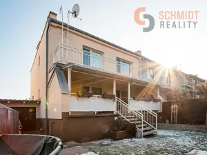 Prodej rodinného domu, Hustopeče, U Větrolamu, 300 m2