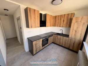 Pronájem bytu 2+1, Znojmo, Dukelských bojovníků, 60 m2