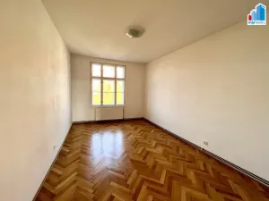 Pronájem bytu 4+1, Plzeň, náměstí T. G. Masaryka, 120 m2