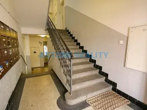 Prodej bytu 2+kk, Praha - Bubeneč, Raisova, 46 m2