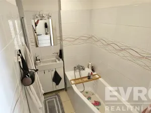 Prodej bytu 3+kk, Pardubice - Zelené Předměstí, Lexova, 81 m2