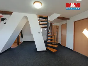 Pronájem bytu 3+kk, Rumburk - Rumburk 1, Školní, 99 m2