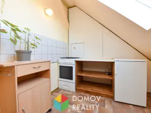 Pronájem pokoje, Komárov, 19 m2