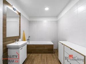 Prodej bytu 4+kk, Vochov, 79 m2